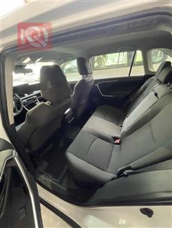 تۆیۆتا ڕاڤ 4